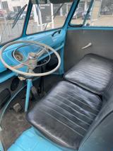 Volkswagen T1 - Volkswagen T1 mit Benzin-Antrieb