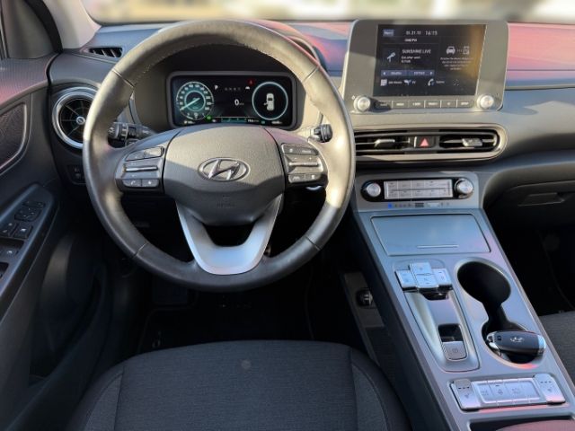 Fahrzeugabbildung Hyundai KONA Select Elektro 2WD +CARPLAY+KLIMA+RFK+SHZ+R