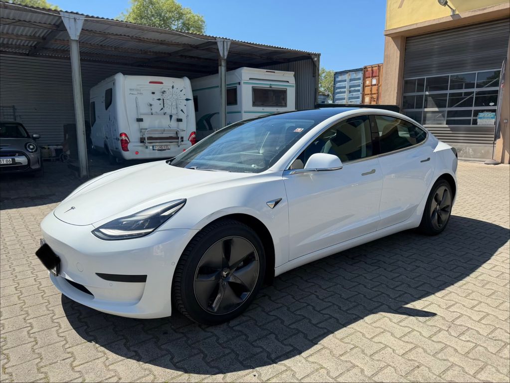 Angebot ansehen Tesla Model 3
