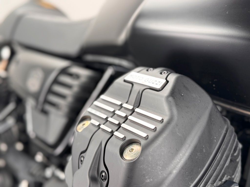 Fahrzeugabbildung Moto Guzzi V7 III Stone *TOP-ZUSTAND