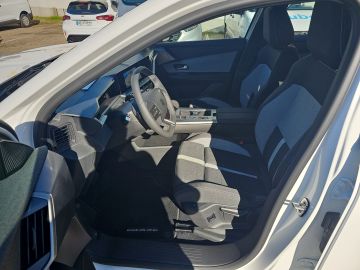 Bild 9 Opel Grandland (X) Grandland 1.2 48V Mild- Hybrid 107kW Edition Nav