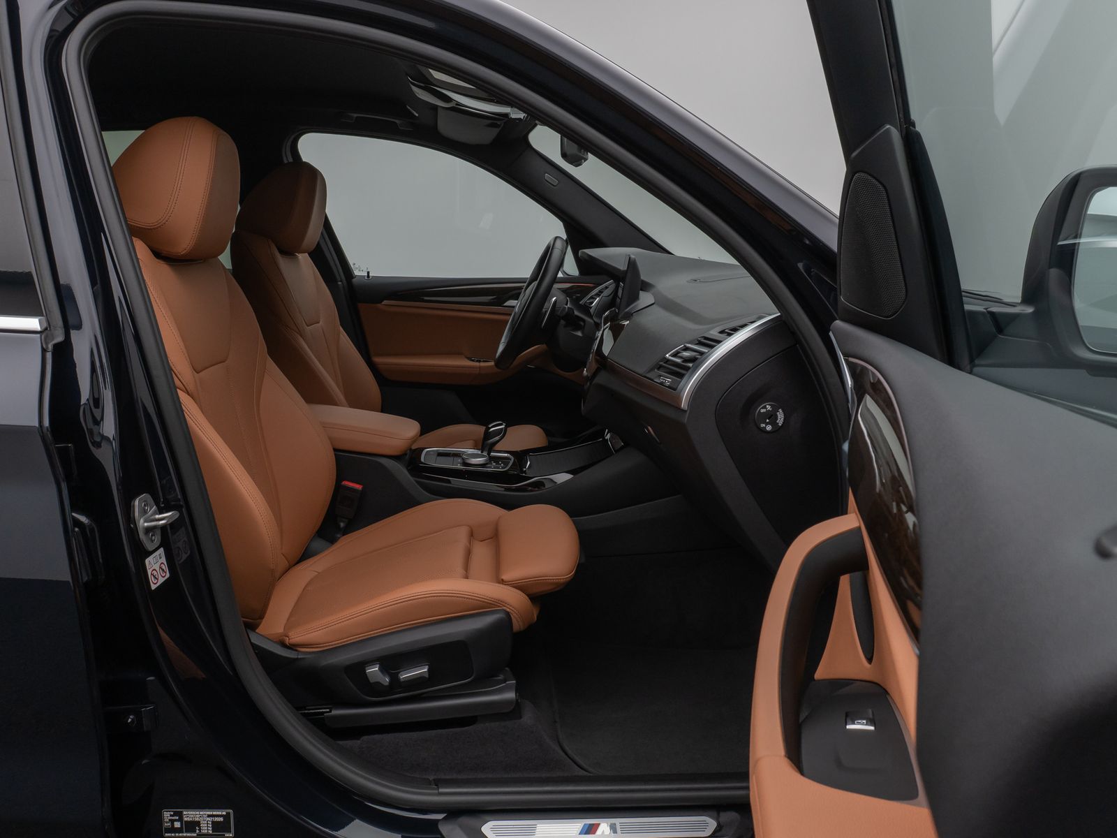 Fahrzeugabbildung BMW X3 xD20d MSport Individual HiFi Kamera DAB Alarm
