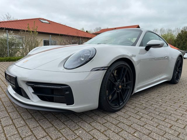Porsche 992 4 GTS LIFT MATRIX PDLS+ SHD BOSE 18 W.SITZ