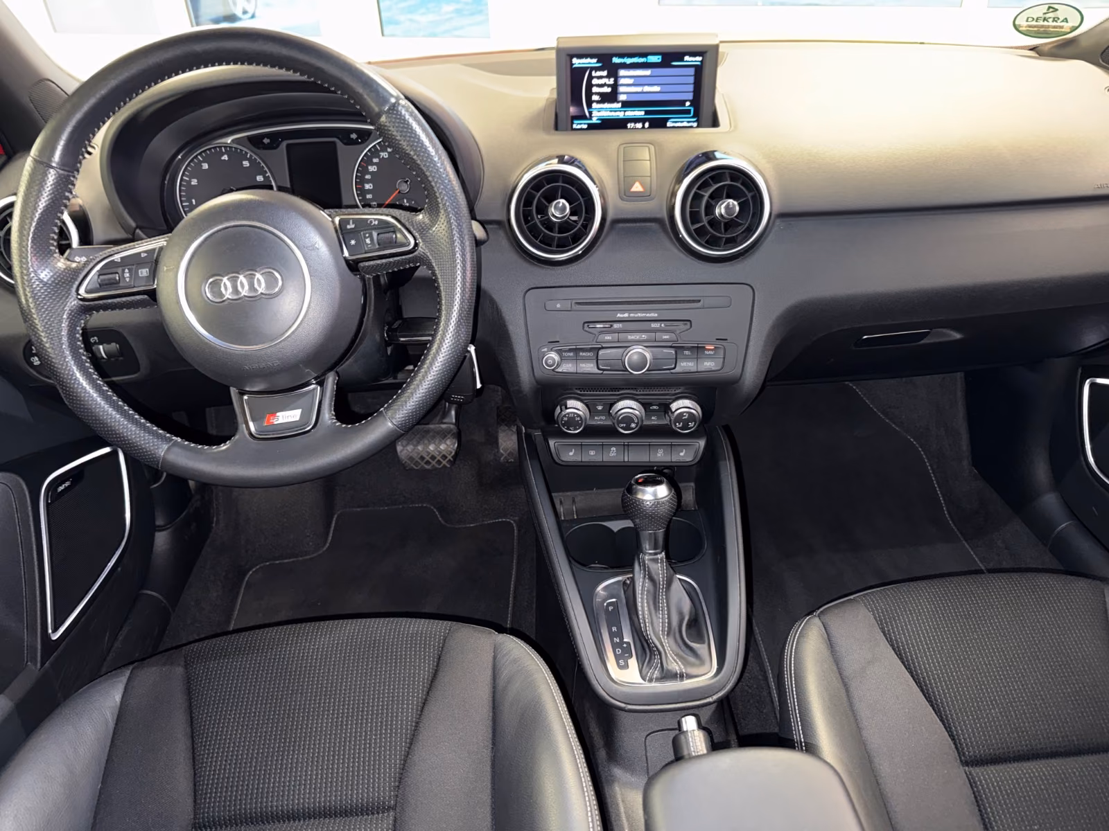 Audi A1 Sportback S-line|Bose|Automatik|SZH|Navi