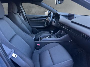 Mazda 3 - 11