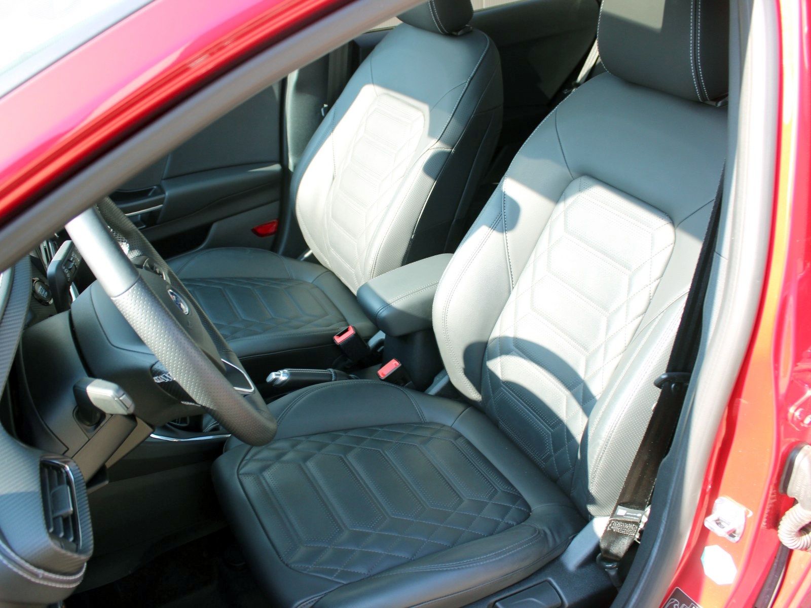 Fahrzeugabbildung Ford Puma ST-Line Vignale 1,0 EcoBoost