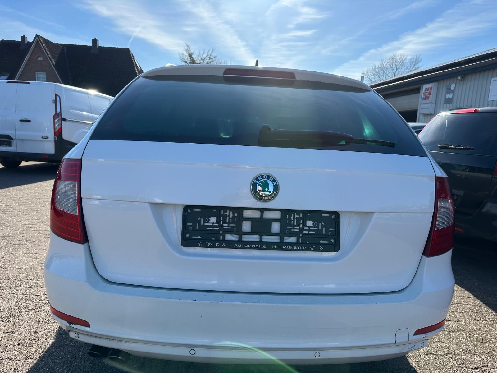 Skoda Superb 2013 — photo 6