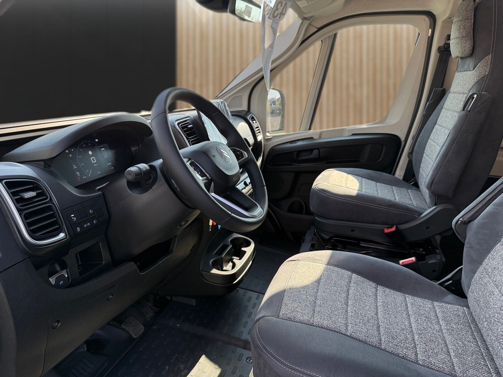 Fahrzeugabbildung Pössl Summit 540 Citroen 180 PS Automatik
