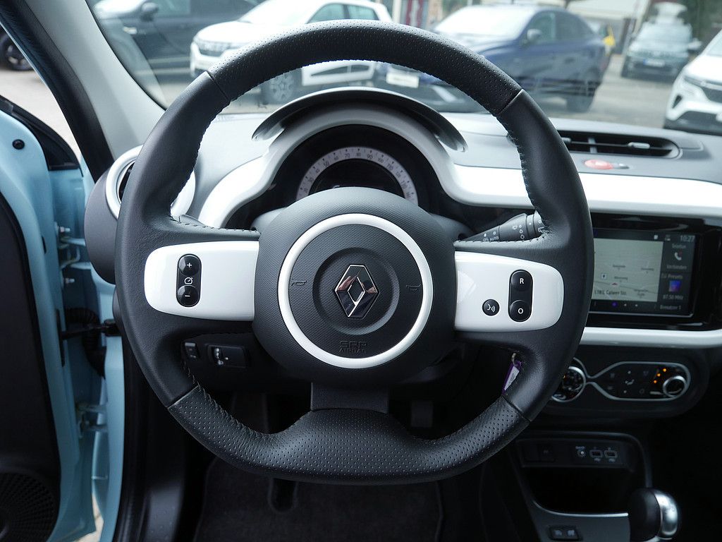 Fahrzeugabbildung Renault Twingo E-Tech Techno KLIMA PDC SHZ KAMERA NAVI