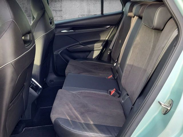 Enyaq iV 80x Sportline Allrad AHK Kamera