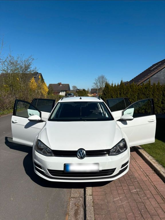 Image of Volkswagen Golf