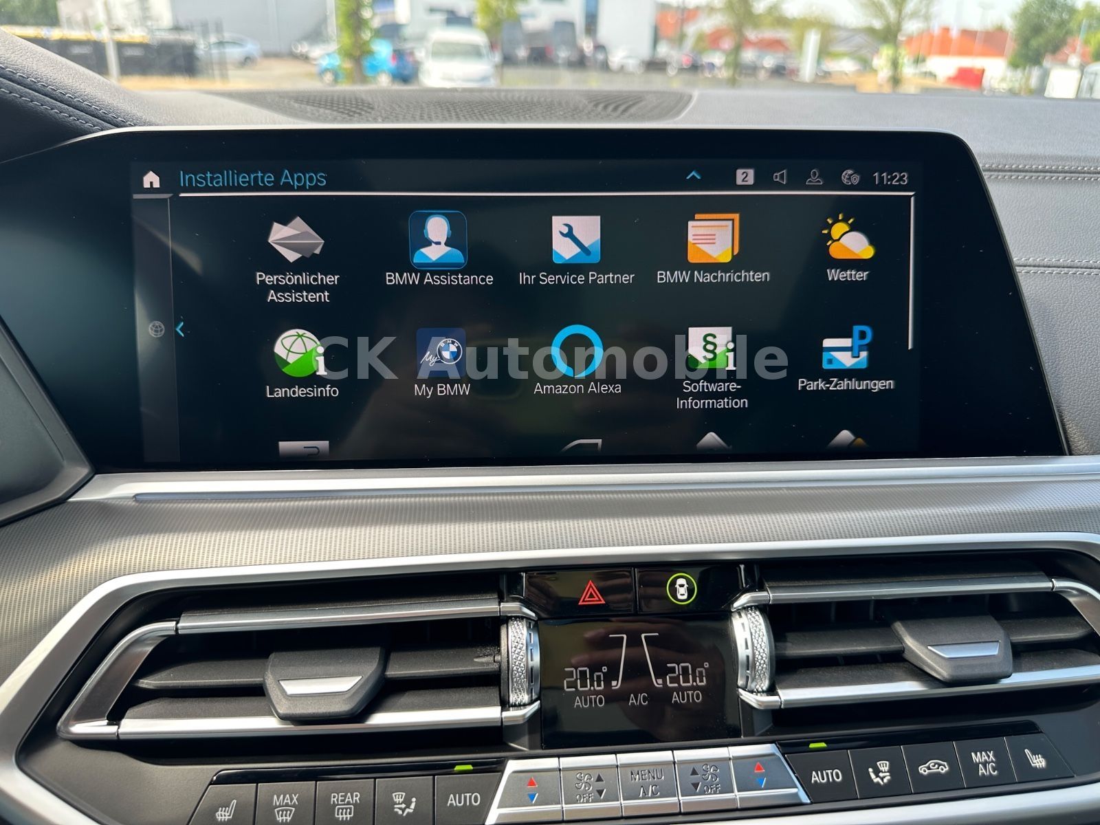 Fahrzeugabbildung BMW X5 xDrive45e M-Sport/Laser/Pano/Head-Up/360°/AHK