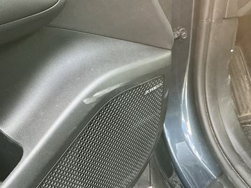 Hyundai TUCSON - 8