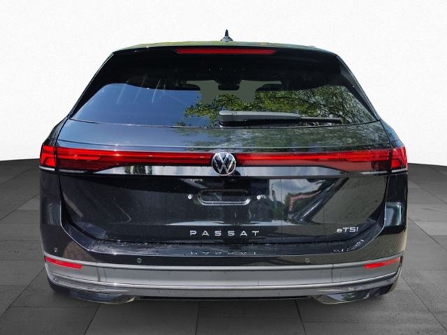 Fahrzeugabbildung Volkswagen Passat BUSINESS 1.5 eTSI DSG AHK SHZ IQDRIVE 360