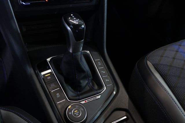 Volkswagen Tiguan R 2.0 TSI 4M HK+AID+ACC+SIDE+MATRIX+19"