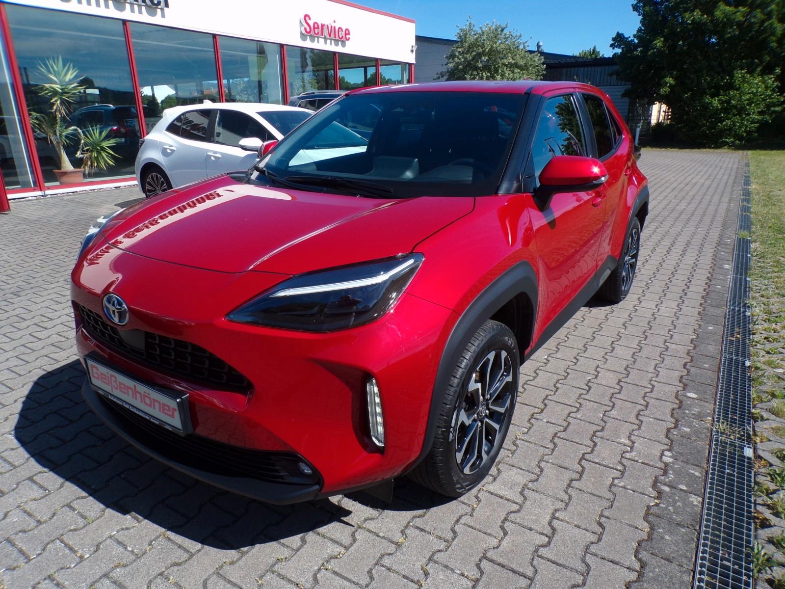 Toyota Yaris Cross 1,5 Team Deutschland Winterpaket