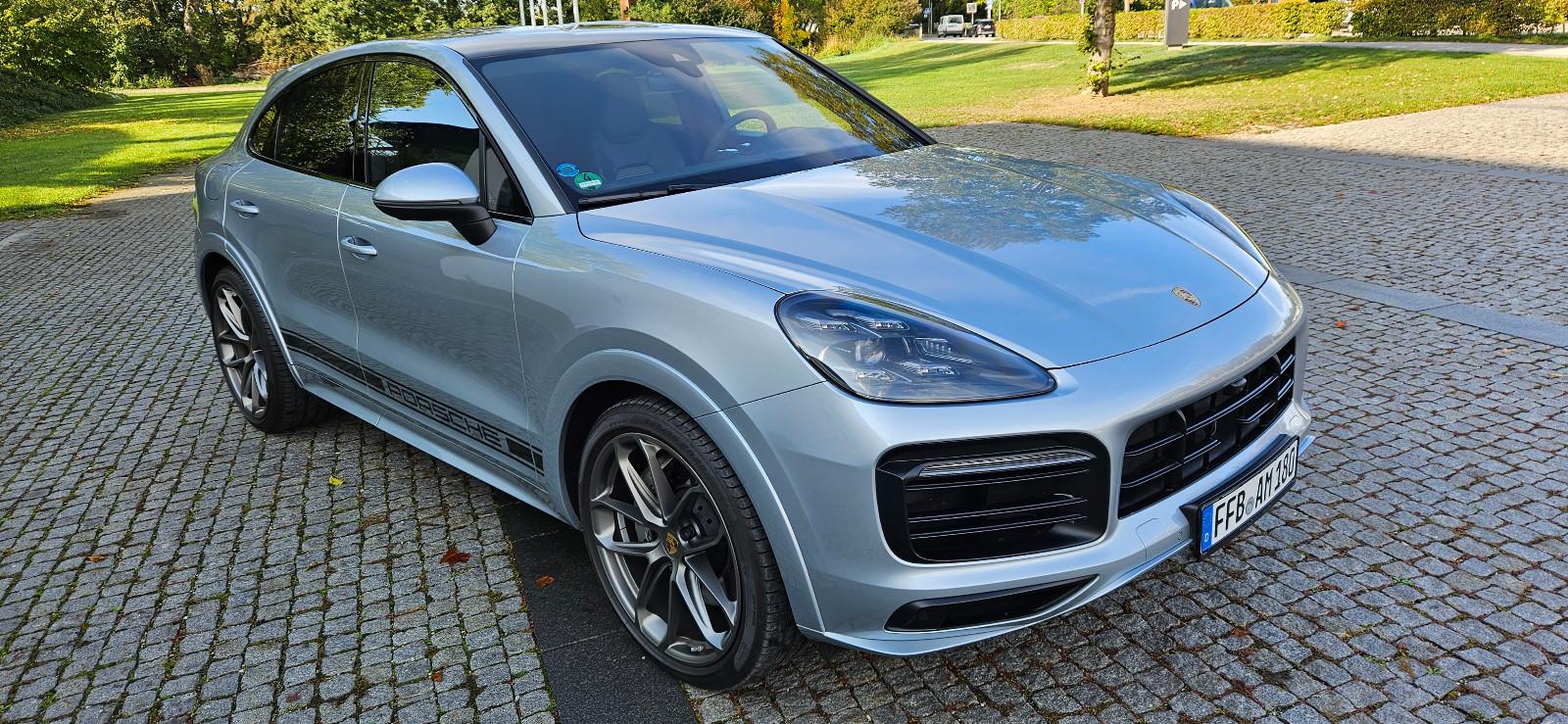 Porsche Cayenne Coupe S Carbon-Leichtbau, Approved 11/27