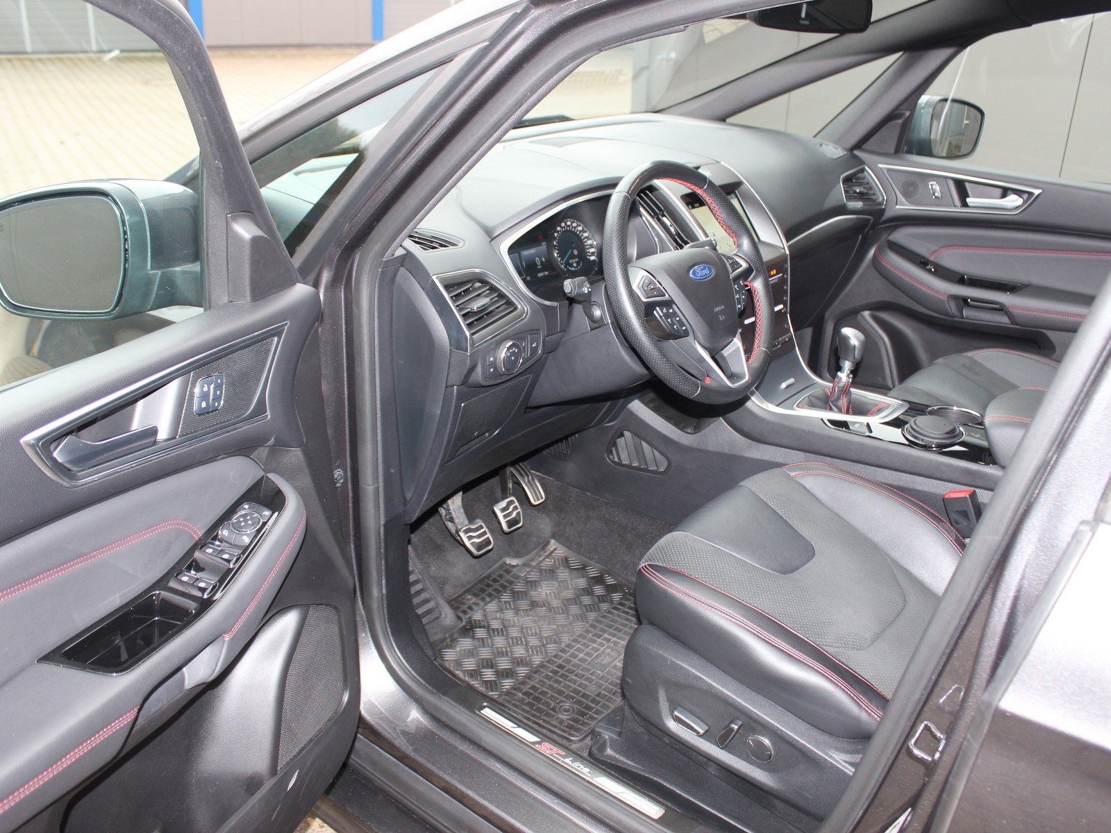 Fahrzeugabbildung Ford S-Max ST-Line 1,5 EcoBoost