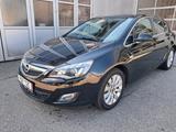 Opel Astra J Lim. 5-trg. Innovation-CZ  ZULASSUNG- - Opel Astra: J Innovation