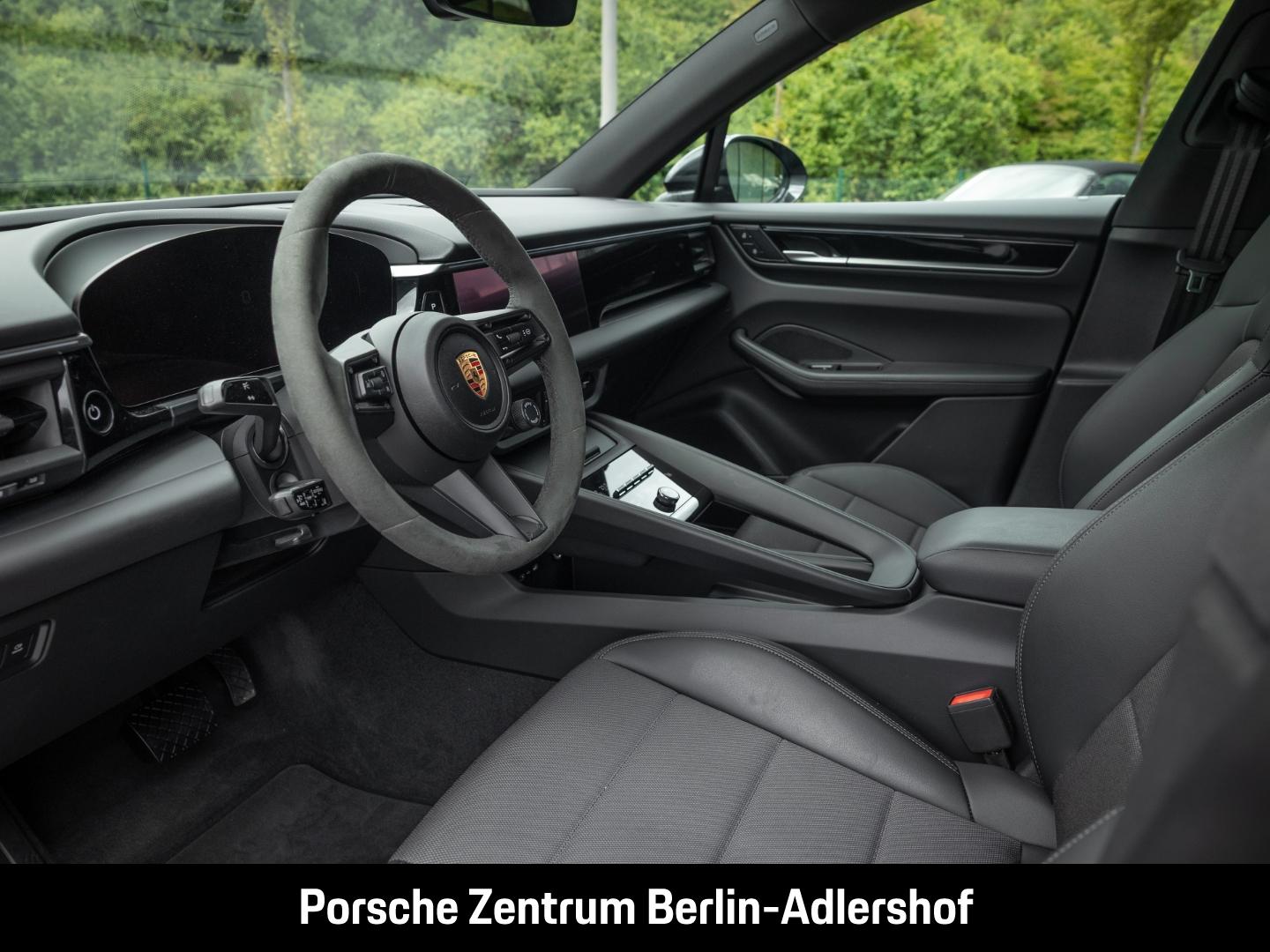Porsche Macan 4 Surround-View Luftfederung PASM 1.Hand