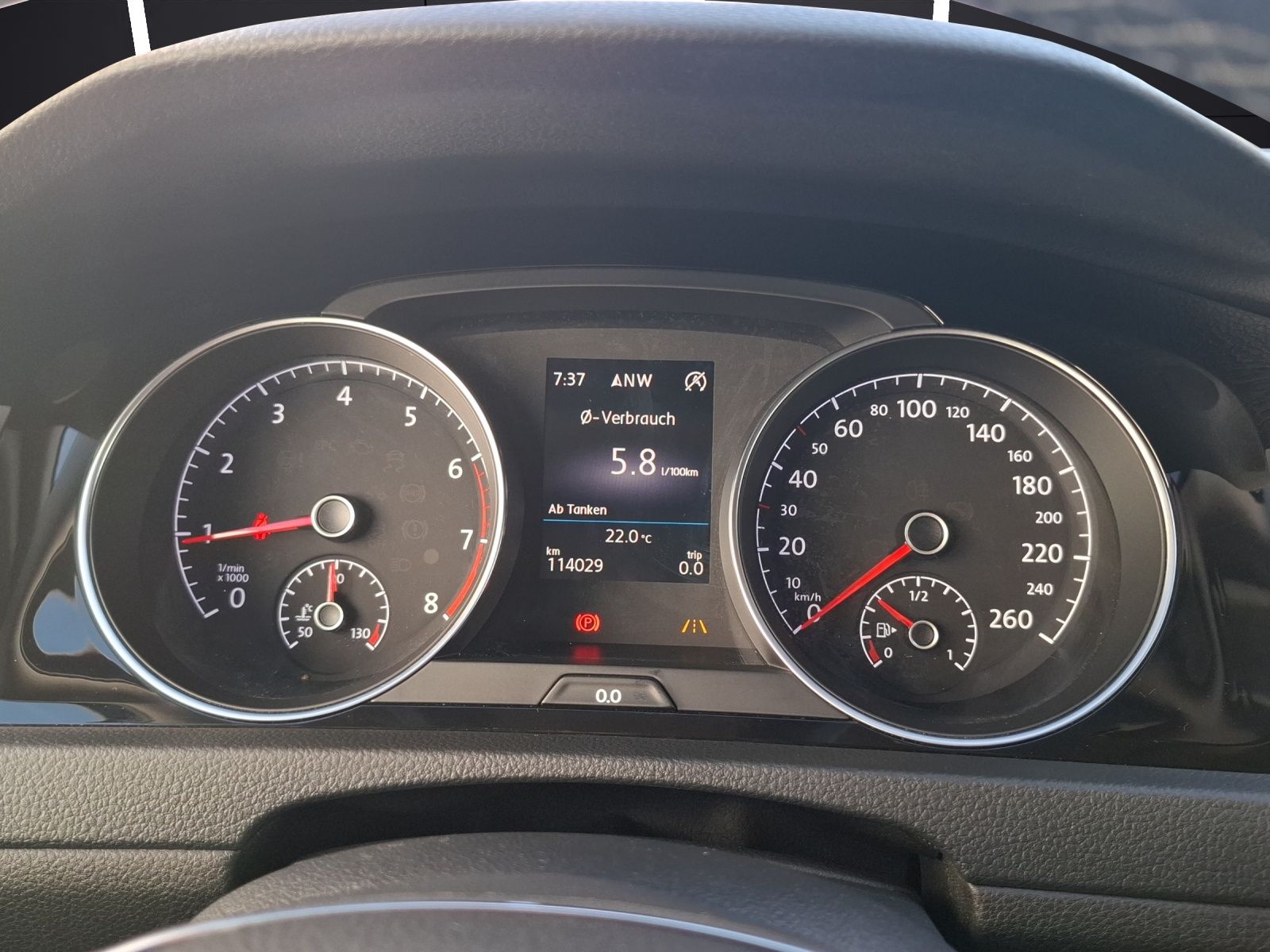 Fahrzeugabbildung Volkswagen Golf VII TSI Higline LED AHK Navi Pano ACC RFK S