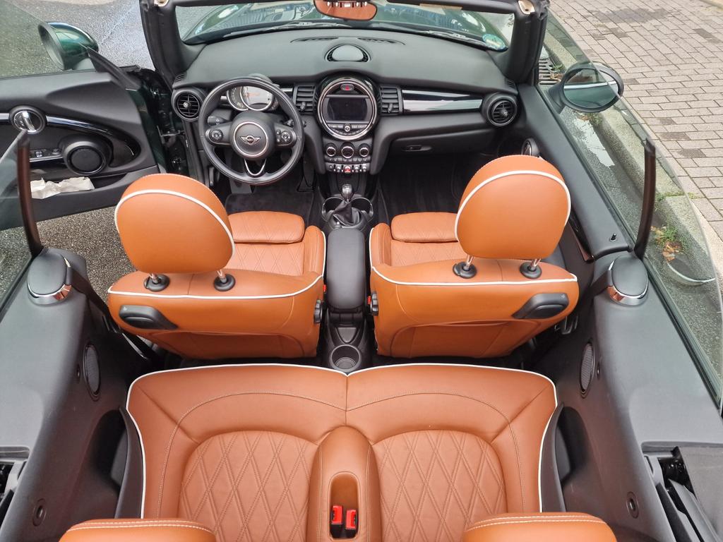 MINI Cooper Cabrio