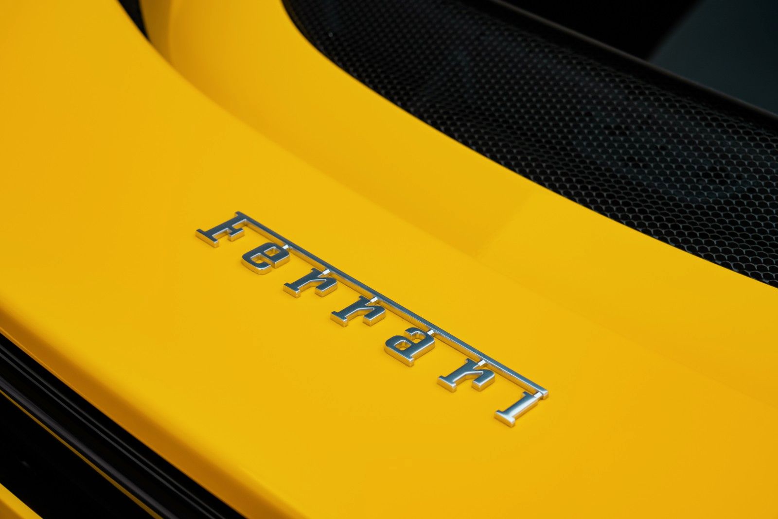 Fahrzeugabbildung Ferrari 296 GTB LIFT/SURROUND VIEW/DAYTONA