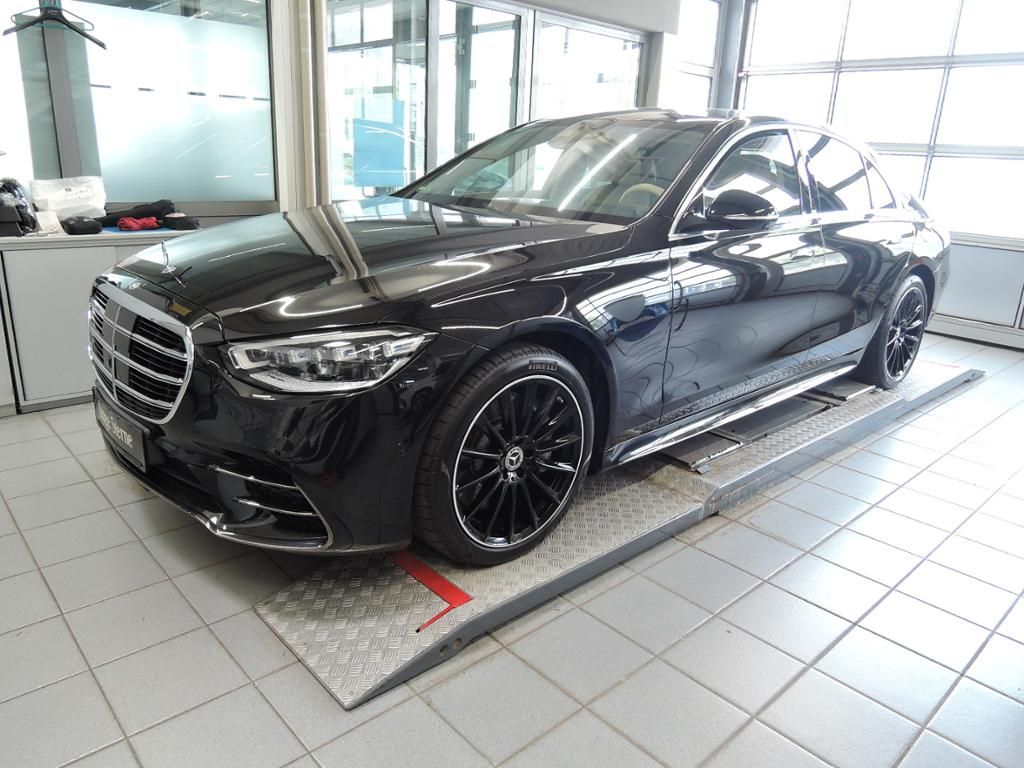 MERCEDES-BENZ S 580 e 4M AMG*Night*Digital*Panorama-SD*360°K*