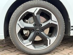 FORD Tourneo Connect 2.0 Sport*Bi-LED*DAB*Navi*Sitzh.