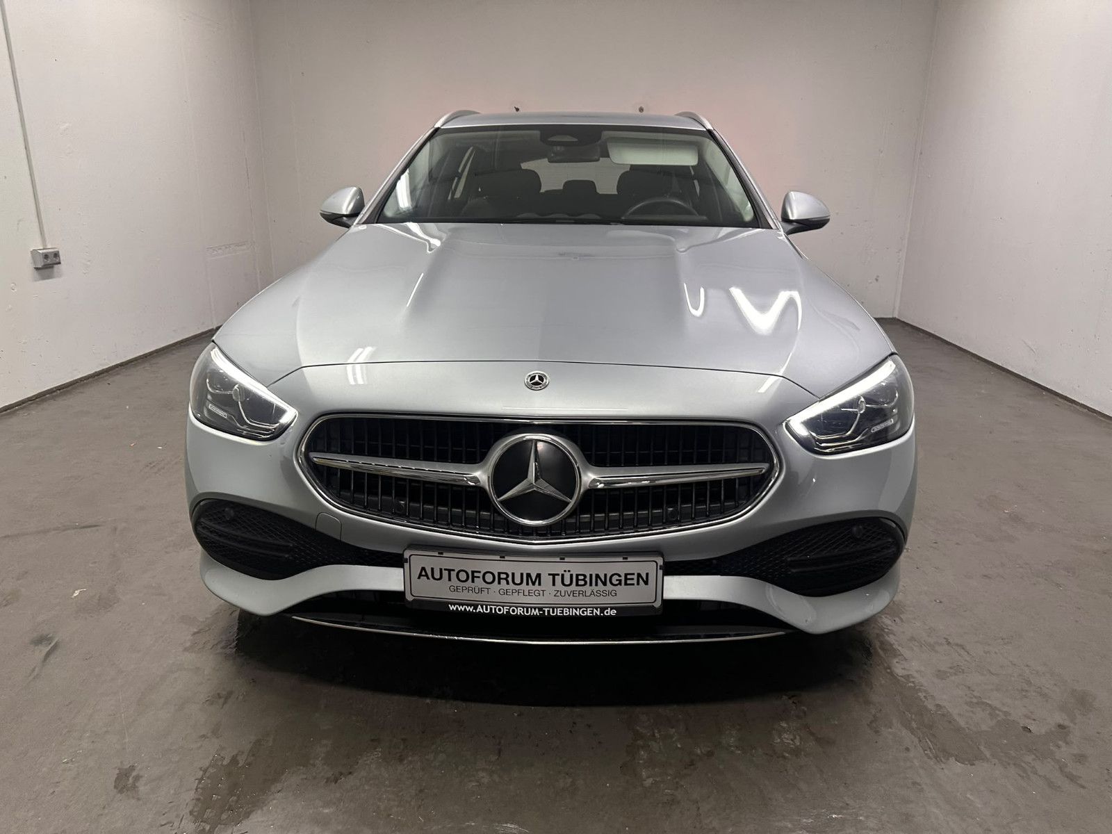 Fahrzeugabbildung Mercedes-Benz C 200 d T Autom. *KAMERA*AHK*DISTRO*LED*