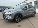 Mitsubishi Eclipse Cross PHEV Intro Edition - Mitsubishi Eclipse Cross: Plug-In Hybrid, Geländewagen