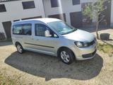 Volkswagen VW Caddy Maxi 7 Sitze TÜV neu