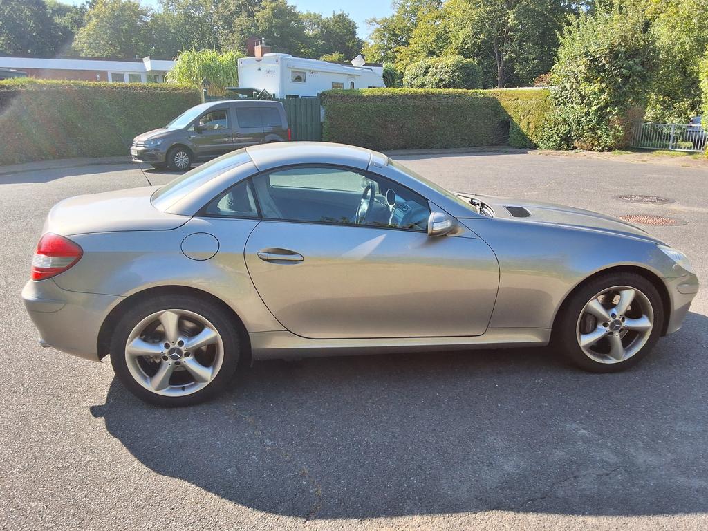 Mercedes-Benz SLK 350