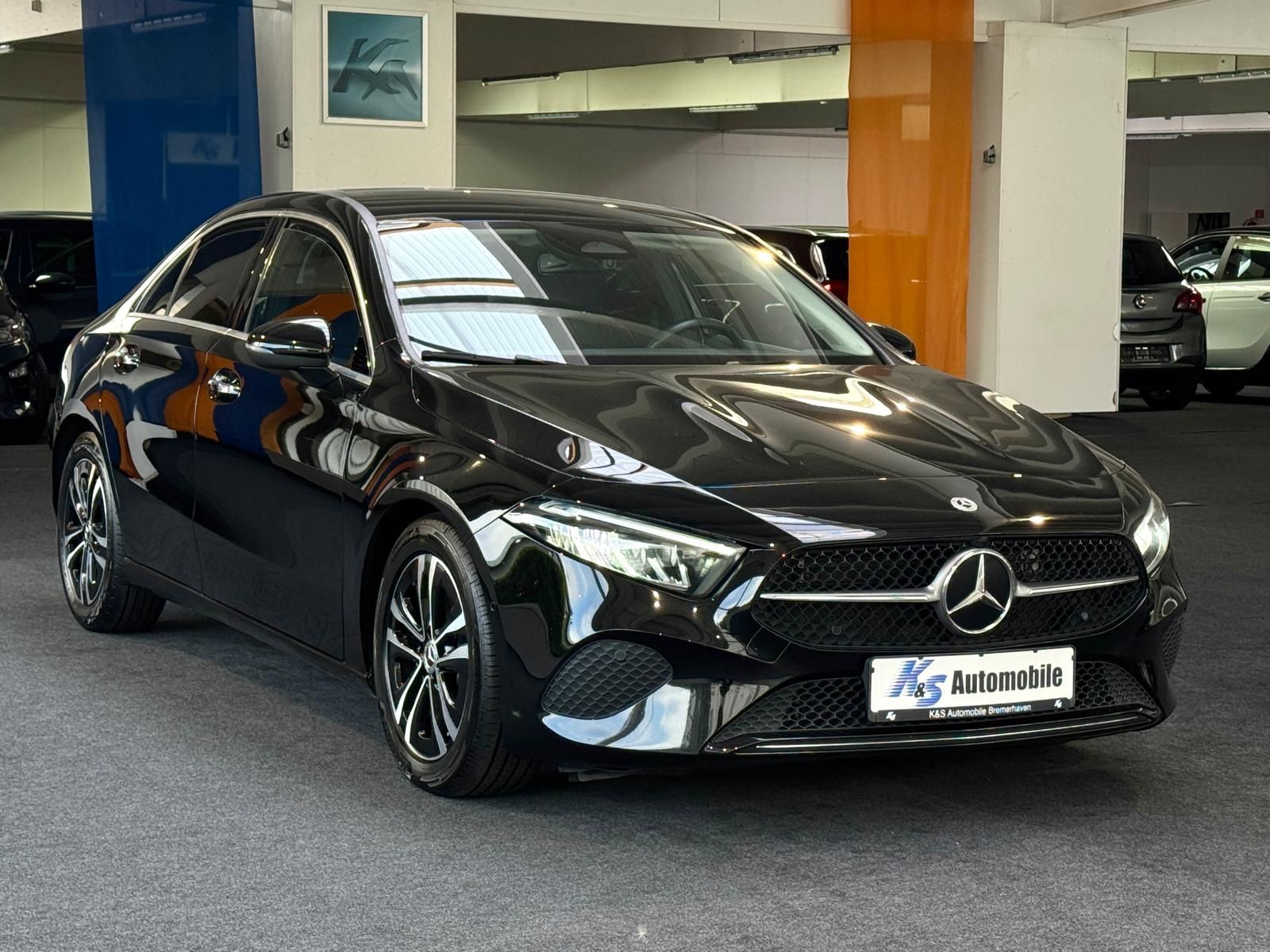 Mercedes-Benz A 200 d Limousine WIDESCREEN KAM AMBI TEMPO SZH
