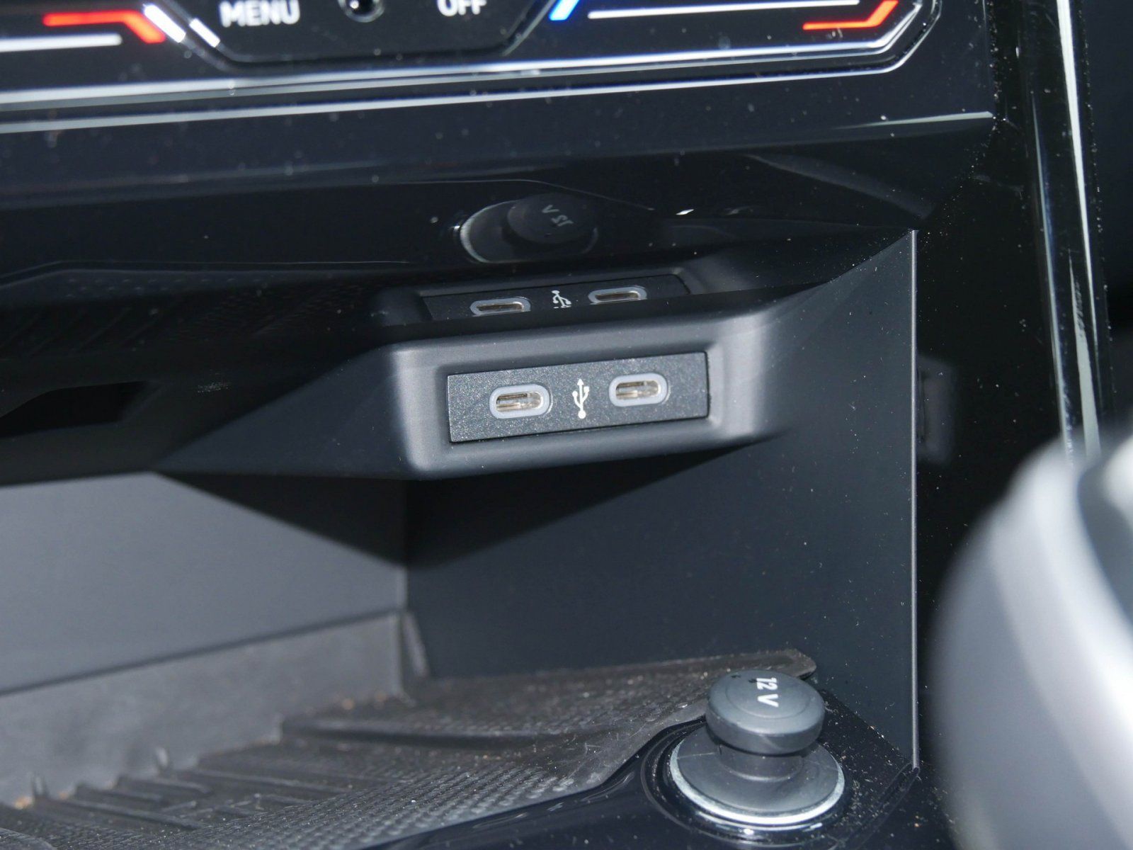 Volkswagen T-Roc - Bild 12
