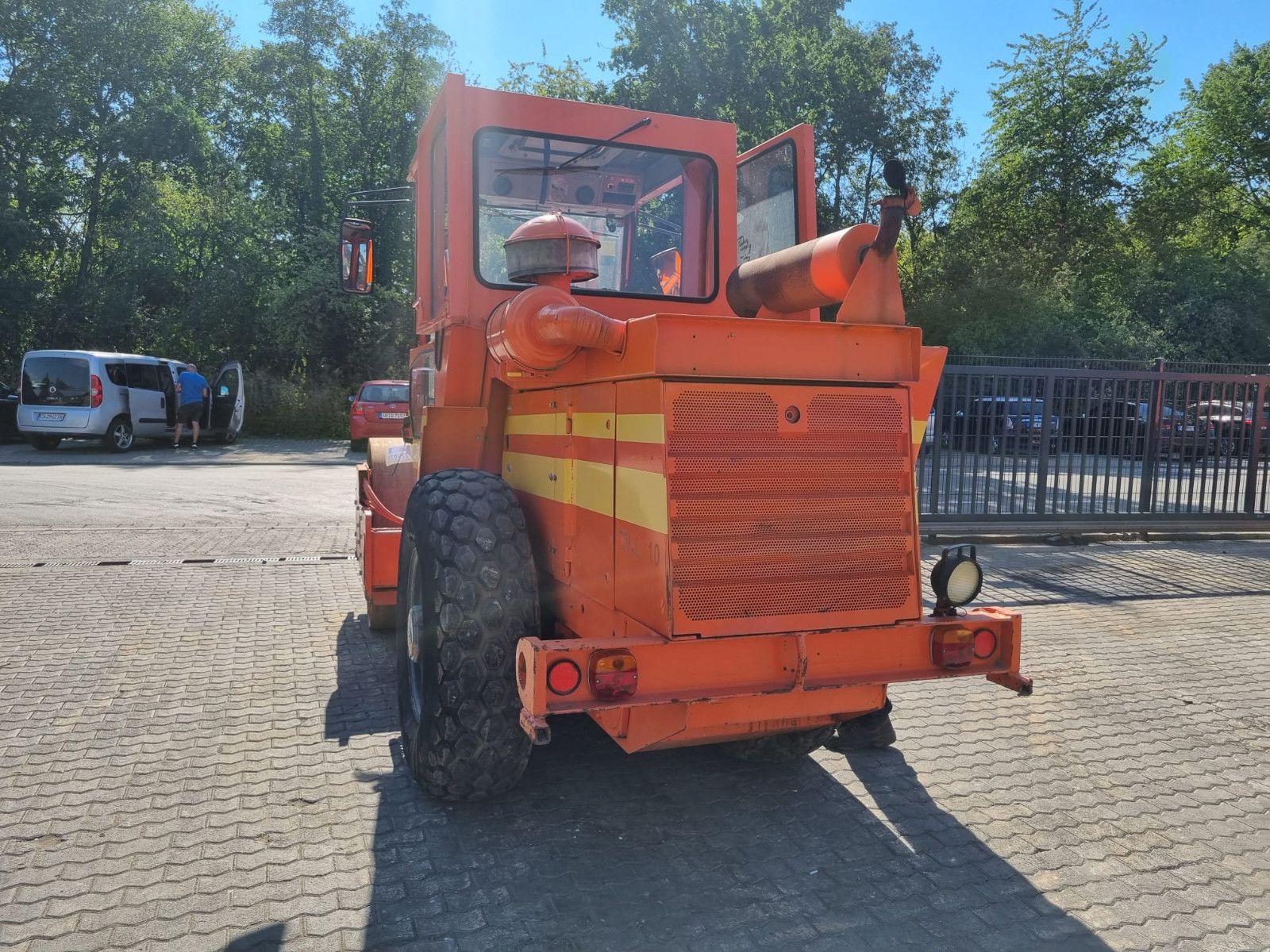 Fahrzeugabbildung Hamm 2320 DIO  /Walze / 6,25 t /