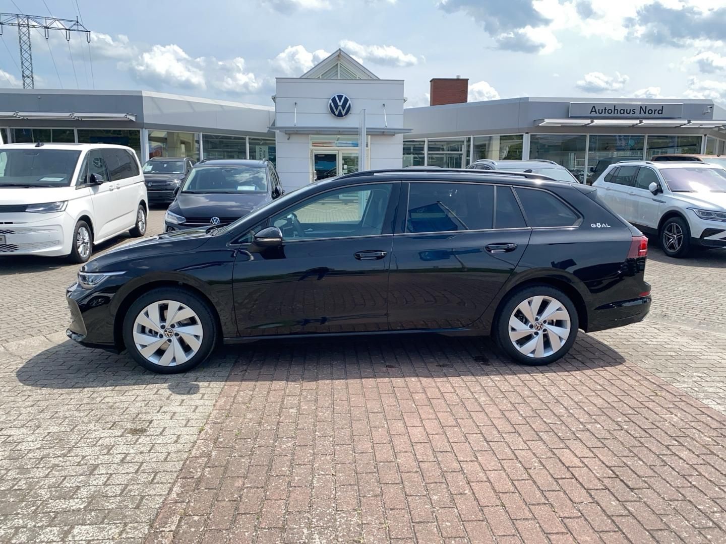 Volkswagen Golf Variant 2.0 TDI DSG ACC AHZ RFK NAVI LED foto 2
