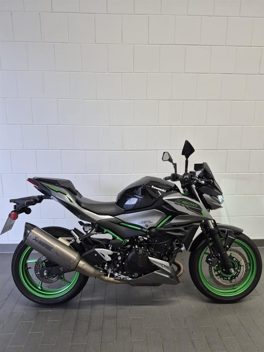 Kawasaki Z 500 SE * Performance * Akrapovic