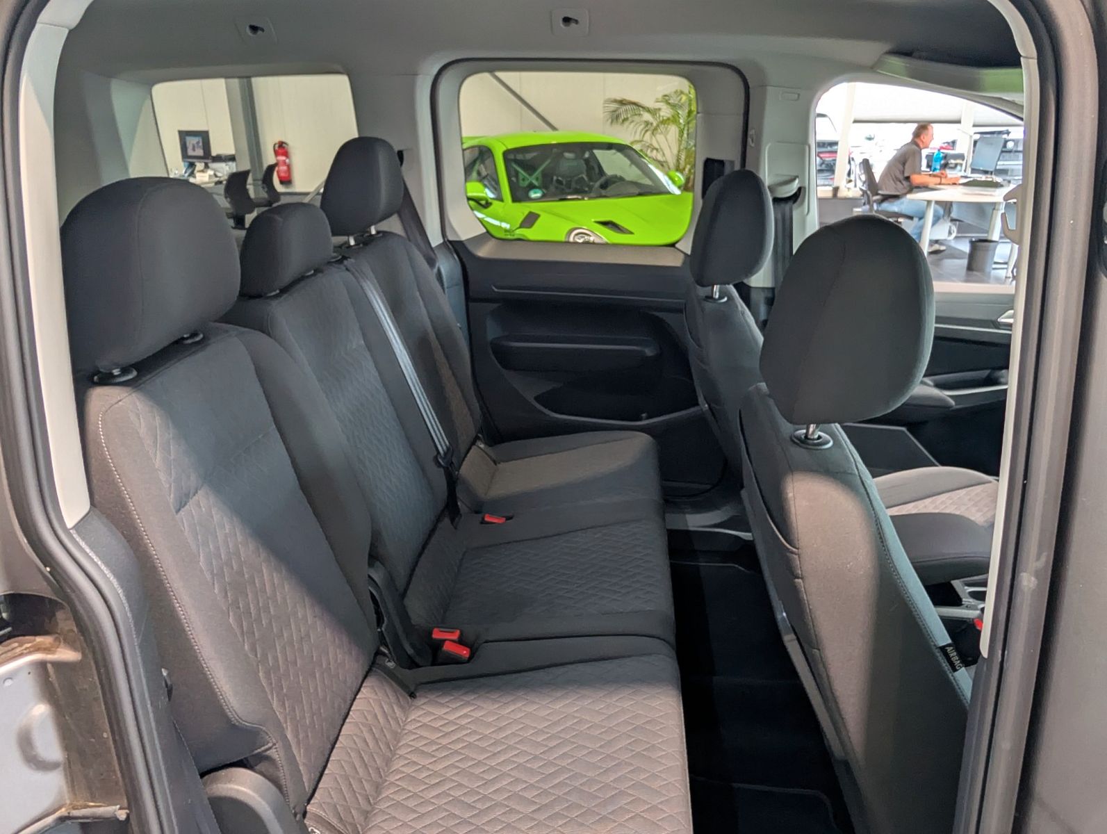 Volkswagen Caddy 1.5 TSI BMT (5-Si.) DSG Life foto 12
