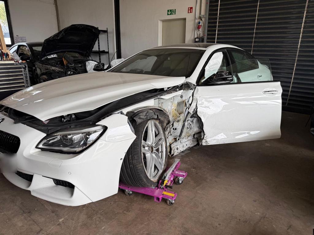 BMW 640d   Baujahr 2015  Unfallfahrzeug ...