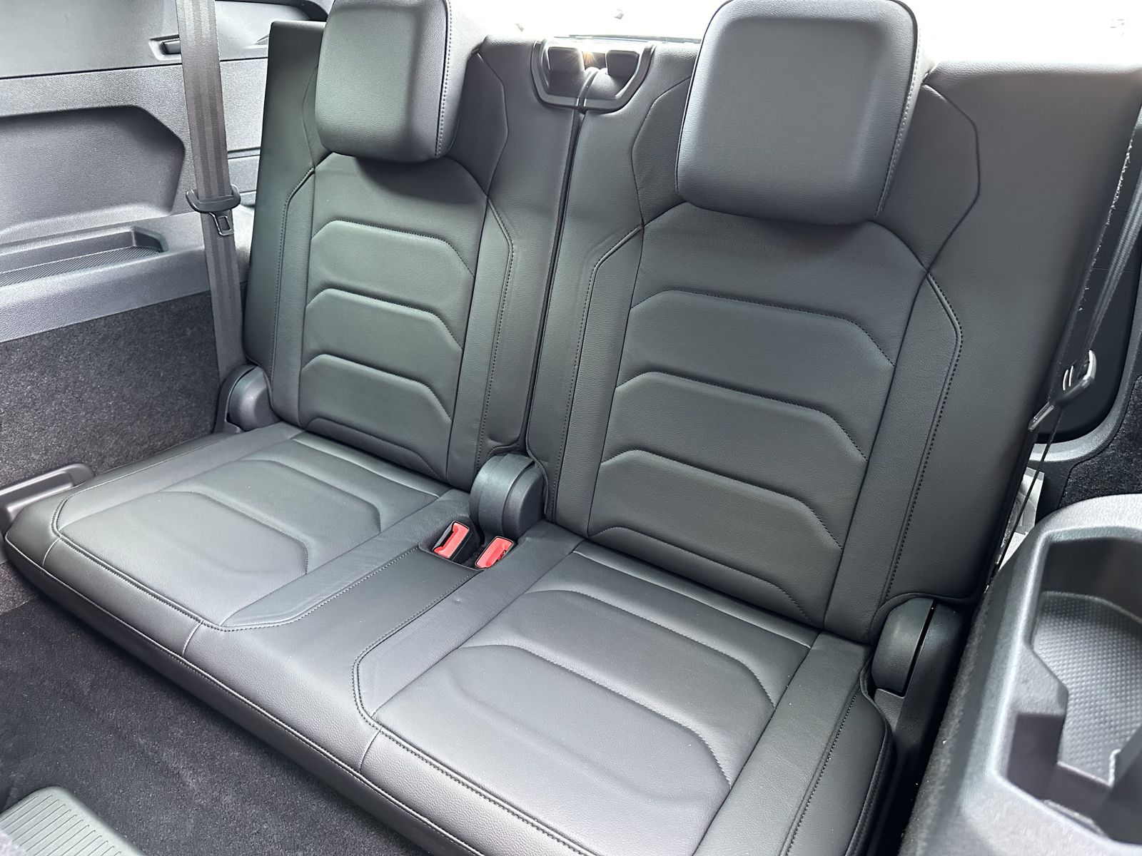 Fahrzeugabbildung SEAT Tarraco 2.0 TDI DSG FR 7-SItzer NAV+LED+AHK+PANO
