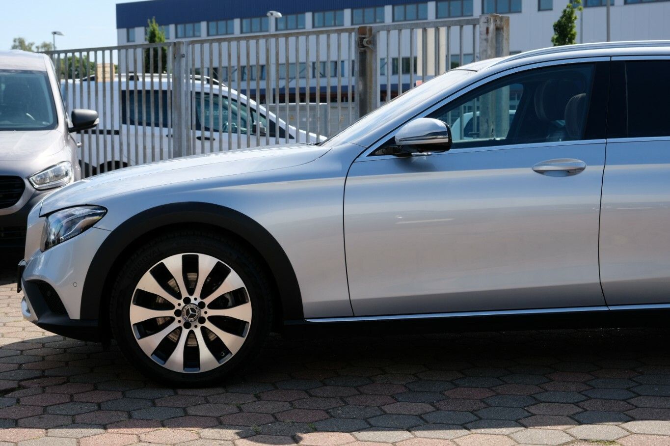 E 220 d 4Matic All-Terrain AHK LED Leder