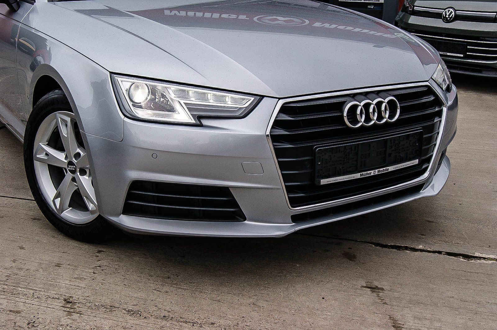 Fahrzeugabbildung Audi A4 Avant 14TFSI S-Tronic NAVI XENON ANHÄNGERKPLG