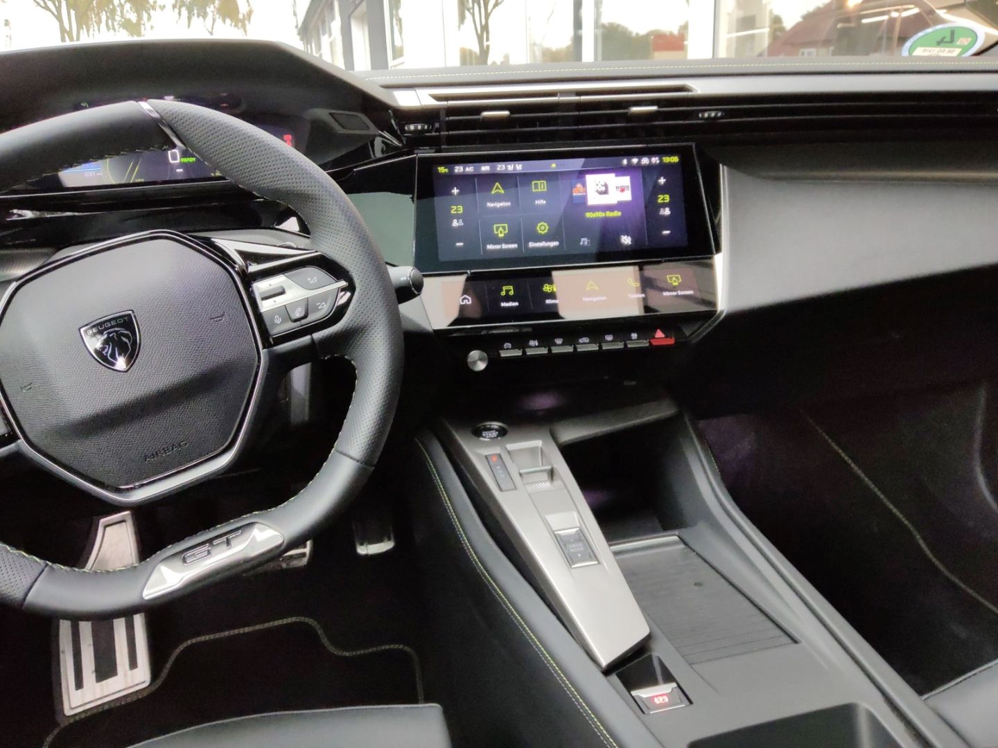 Peugeot 408 - Bild 11