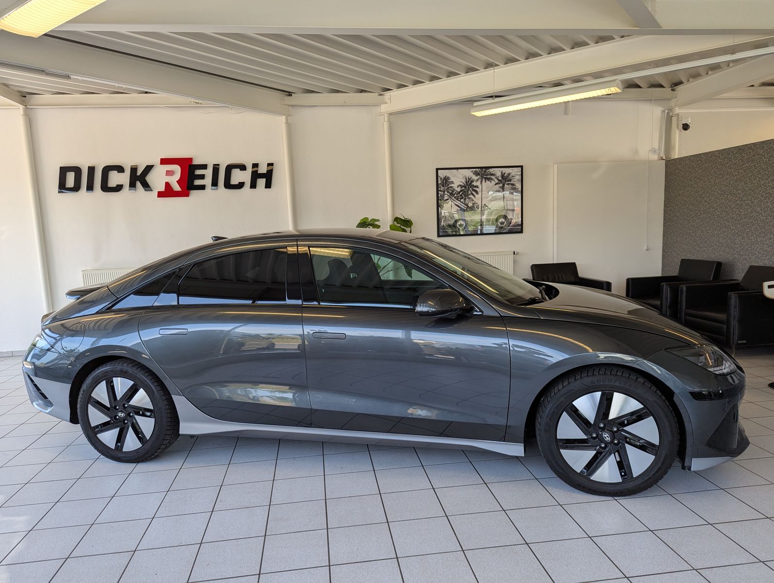 Fahrzeugabbildung Hyundai Ioniq 6 Dynamiq 77,4 kWh Kamera LED 95% SOH