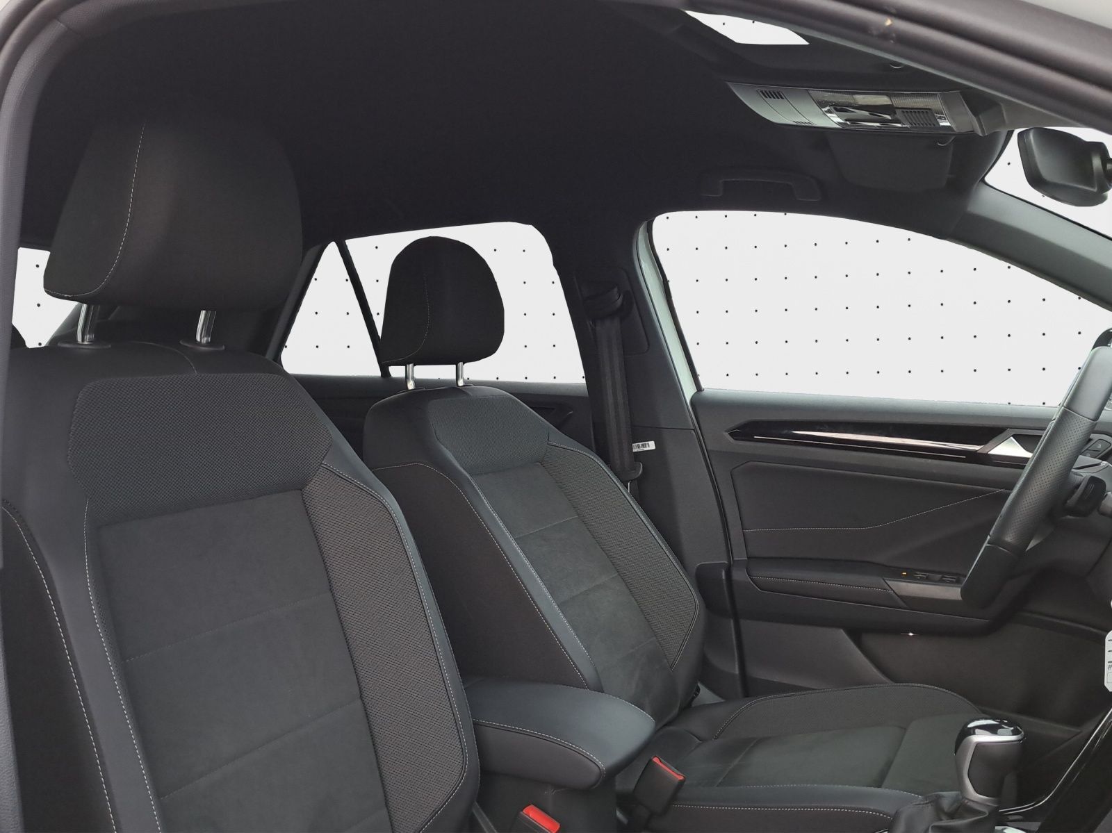 Volkswagen T-Roc - Bild 4