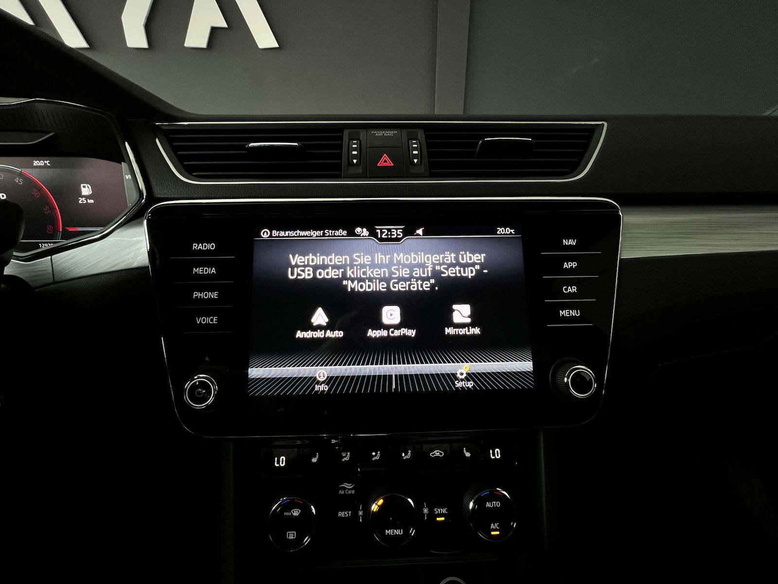 Skoda Superb 2.0 TDI Ambition*DSG*NAVI*LED*AHK*SITZ-HZ