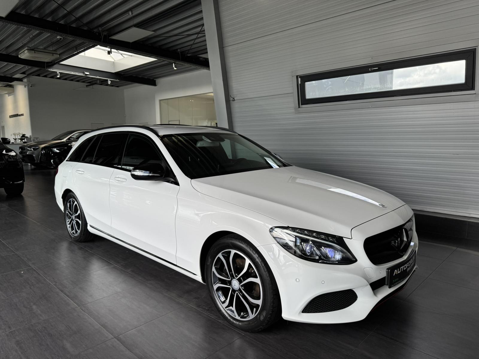 Mercedes-Benz C 220 d T- ModelNight||AHK|Burmester|Kamera|LED