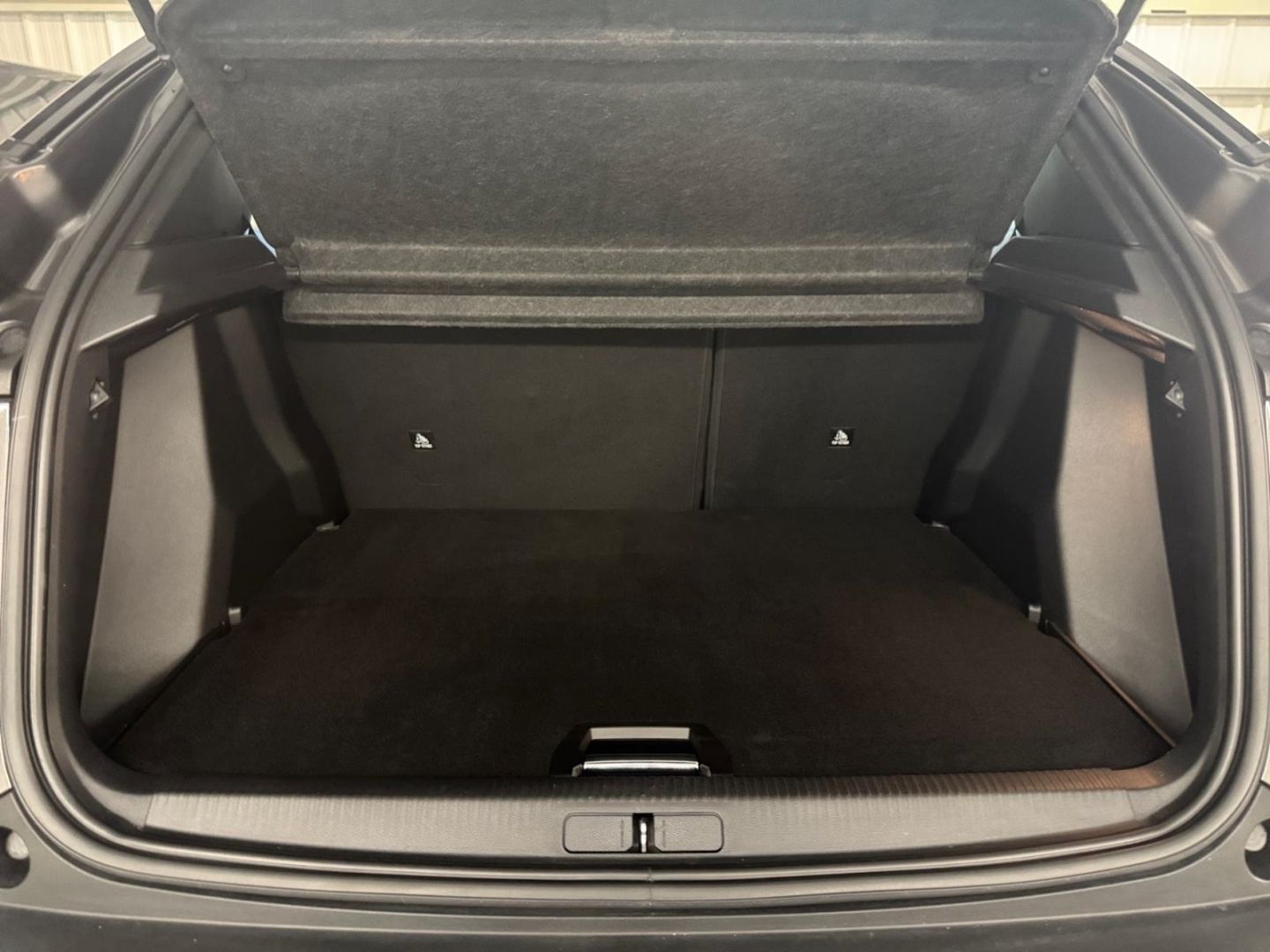 Fahrzeugbild 13