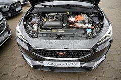 CUPRA Leon Sportstourer 1.4 e-Hybrid